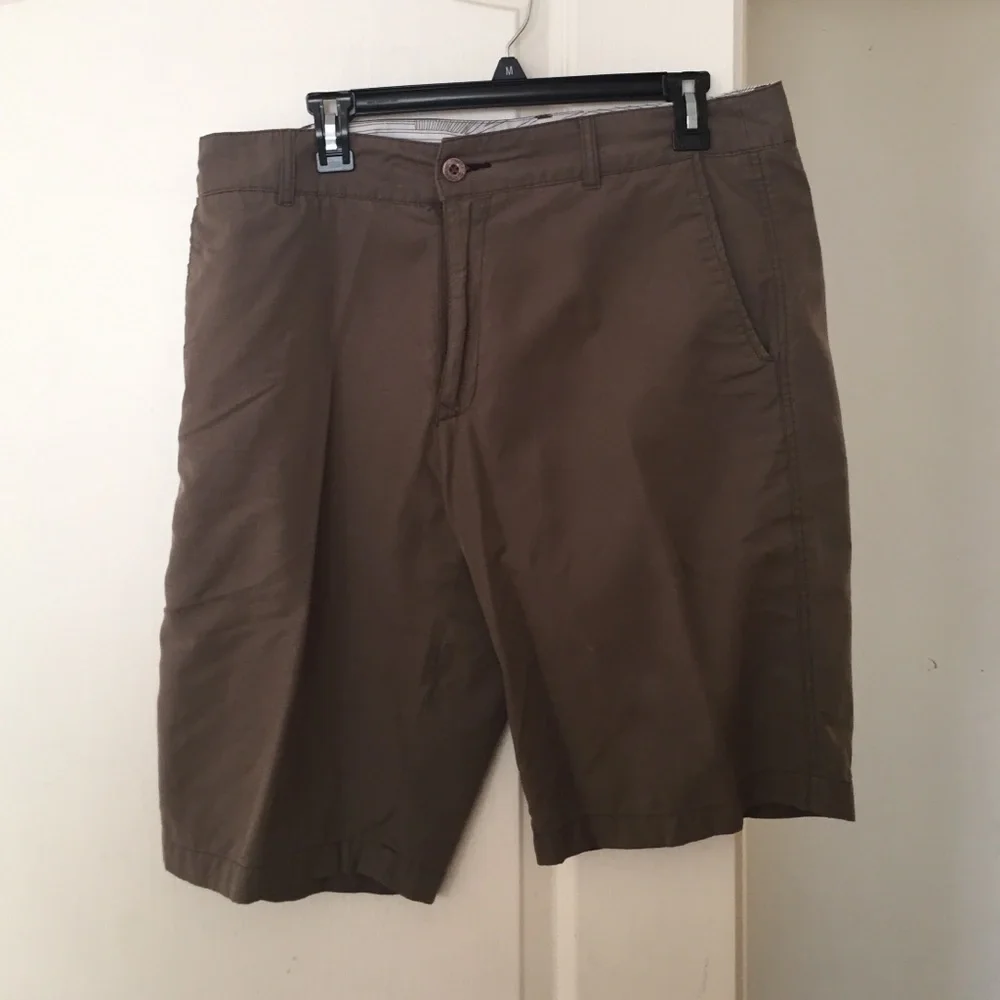 o'neil brown shorts‎